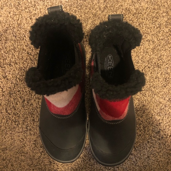 Keen Elsa Chelsea Boot flannel pattern w size 5 - Picture 2 of 5